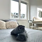 Mmrent Bubble Room